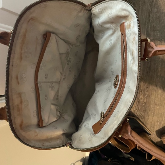 Great Tory dome bag. Inside has stain but outside looks great. - Picture 3 of 3
